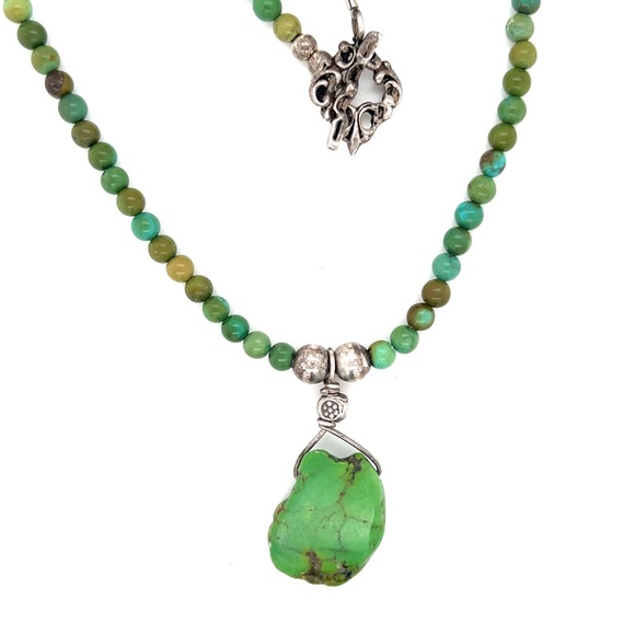 Jewelry - Green Beaded Necklace with Silver Accents